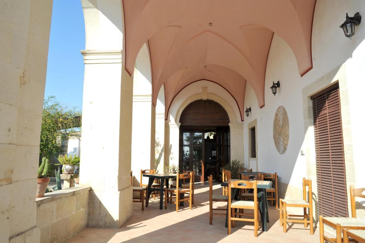 Masseria La Colombaia Poggiardo Extérieur photo